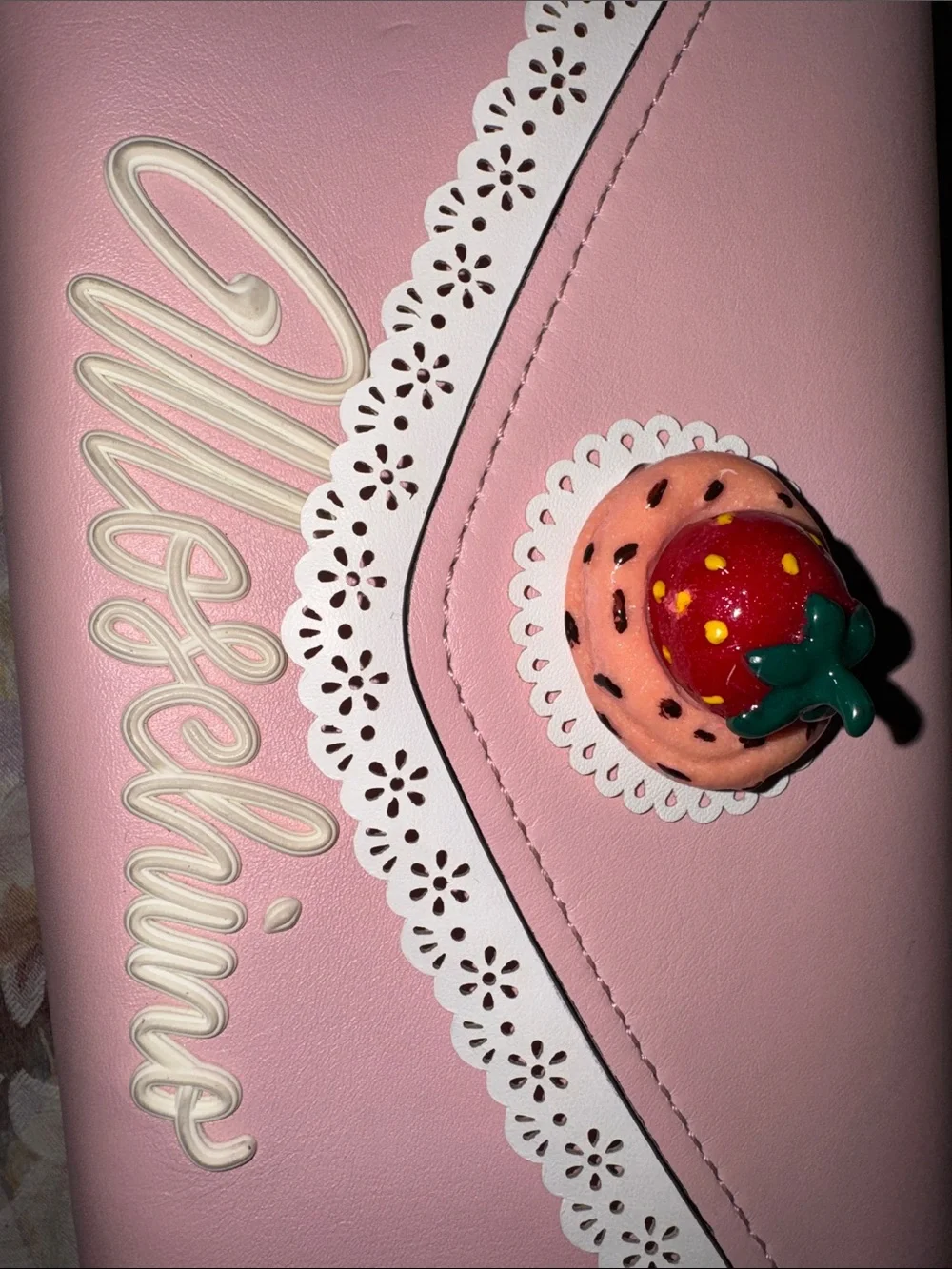 Moschino Cake 🍰 Slice Look 25 Clutch Pink Macaron Strawberry Bakery Bag Purse